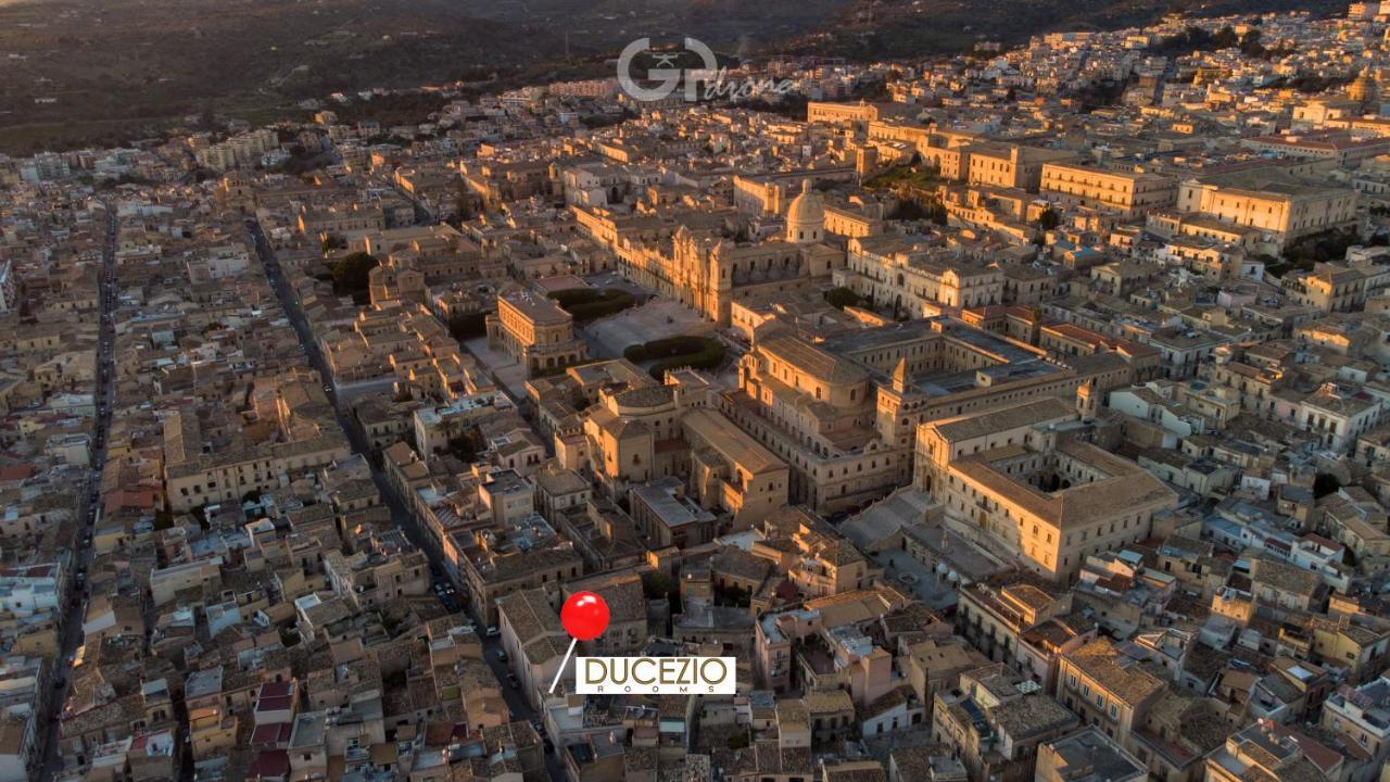 Ducezio Rooms Noto Exteriör bild